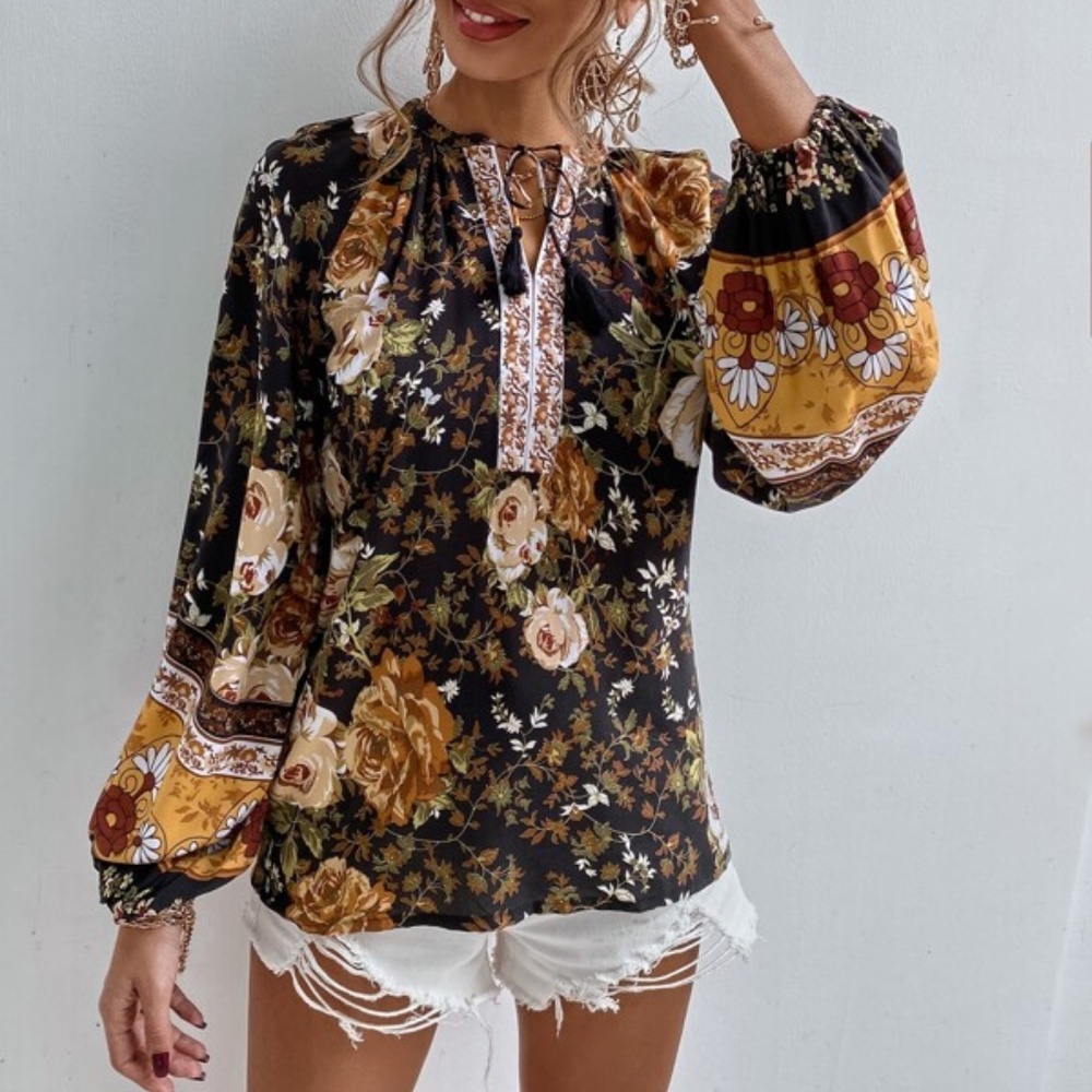 NWOT PEASANT TOP